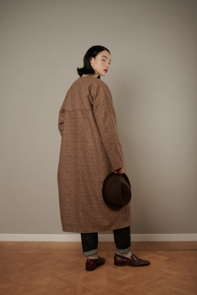 Woman | Hello Lupo – Hello Lupo