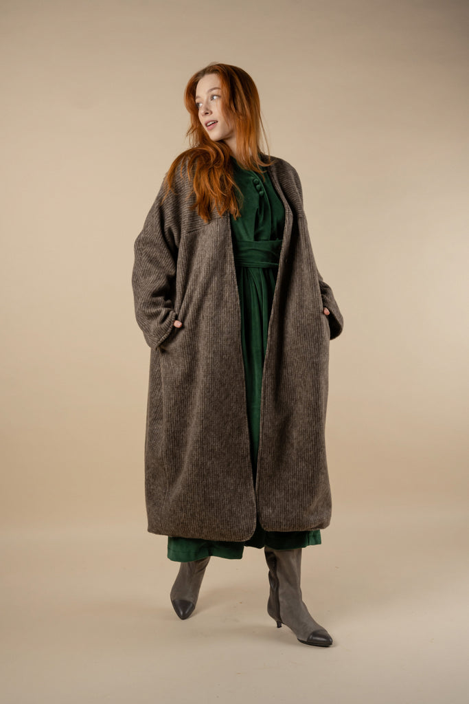 AUTUMN WINTER 23 COLLECTION – Hello Lupo