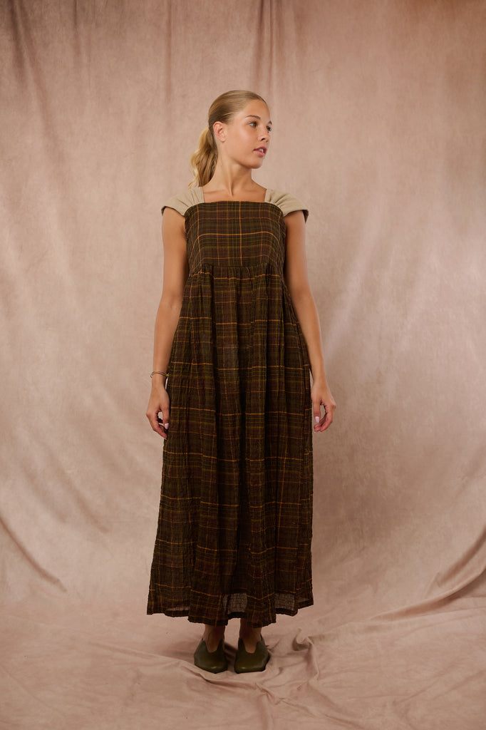 Woman | Hello Lupo – Hello Lupo