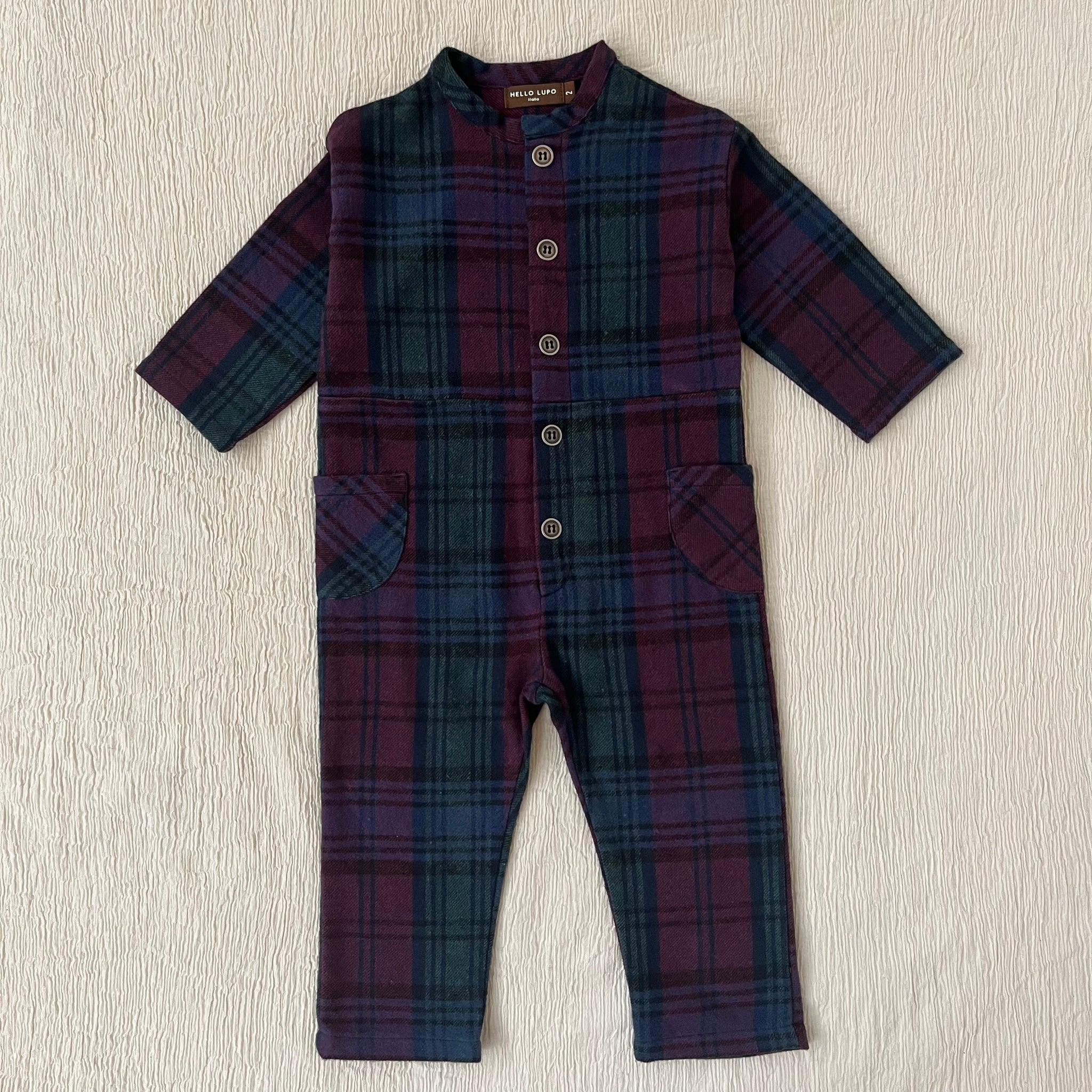 AUTUMN WINTER 23/24 – Page 2 – Hello Lupo 